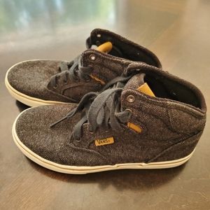 Vans Mid Hightop US Youth Size 3 Used